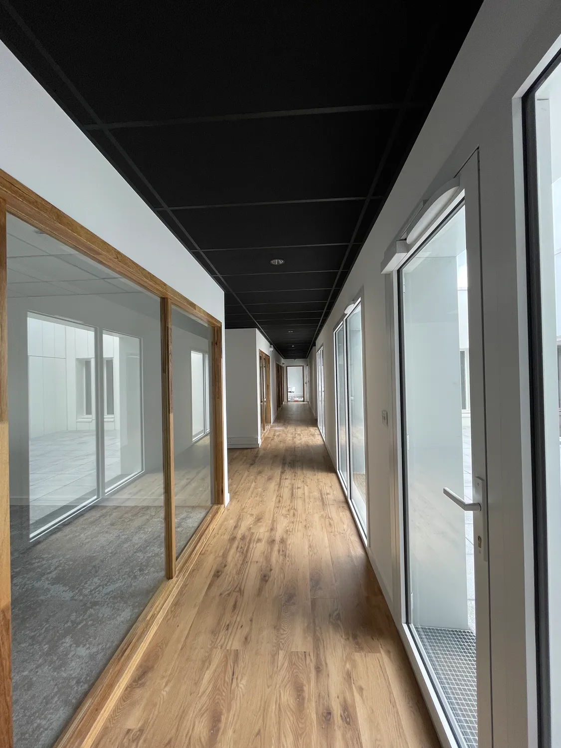 Réalisation bureau salle de réunion